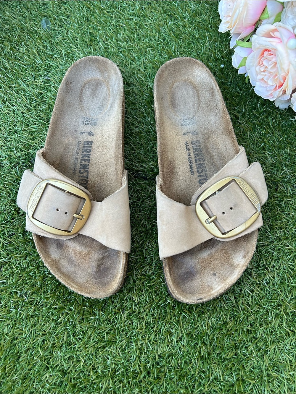 Birkenstock🍂Madrid BIG buckle leather sandals sandcastle size 38US 7-7.5 - Picture 12 of 16